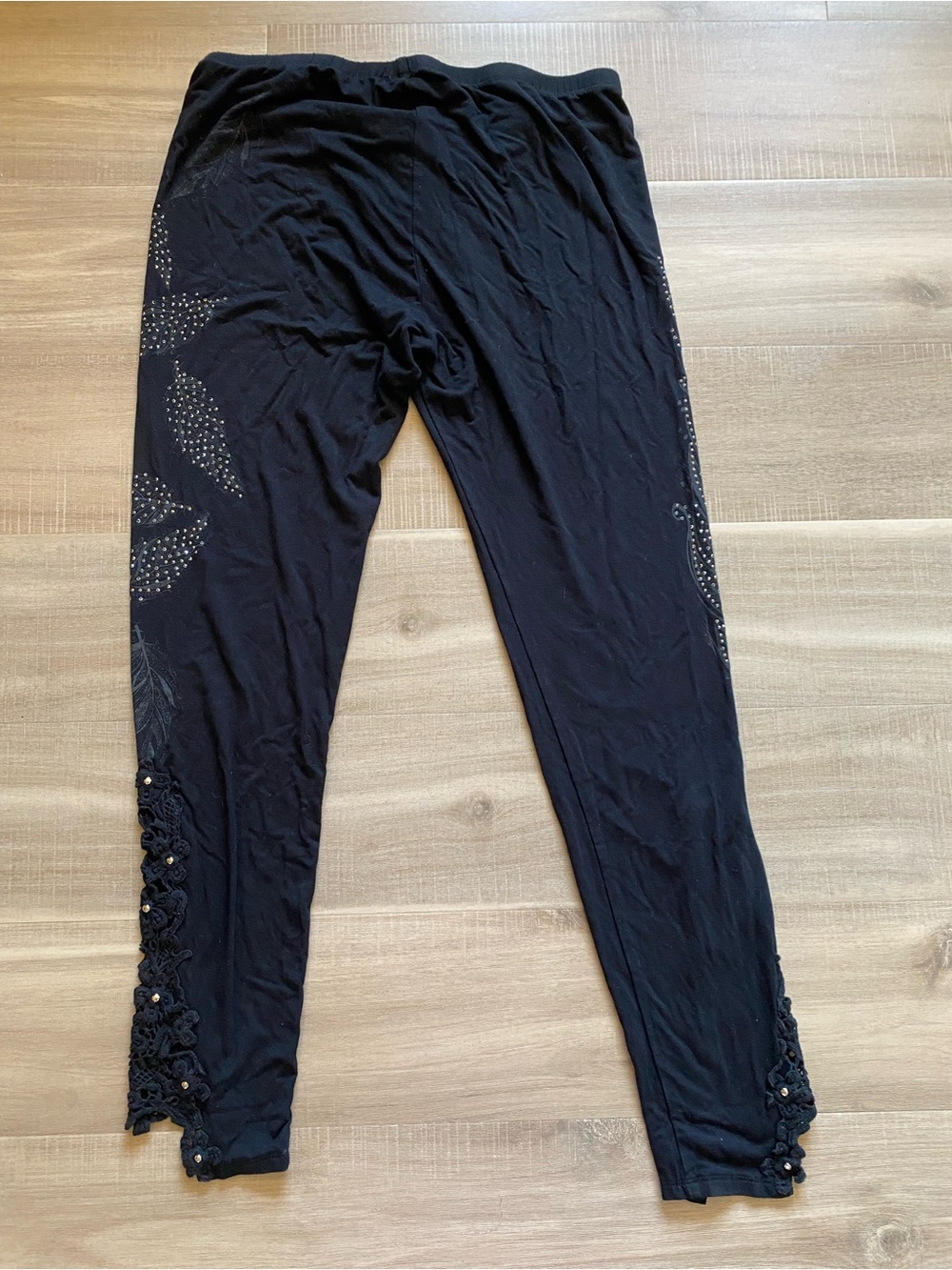 THIS ITEM HAS SOLD - NO LONGER AVAILABLE - Picture 3 of 6